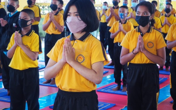 อบรมหลักสูตรยุวสาสมาธิ ระหว่างวันที่ 8-10 ธันวาคม 2564 ให้กับนักเรียนชั้นประถมศึกษาปีที่ 6