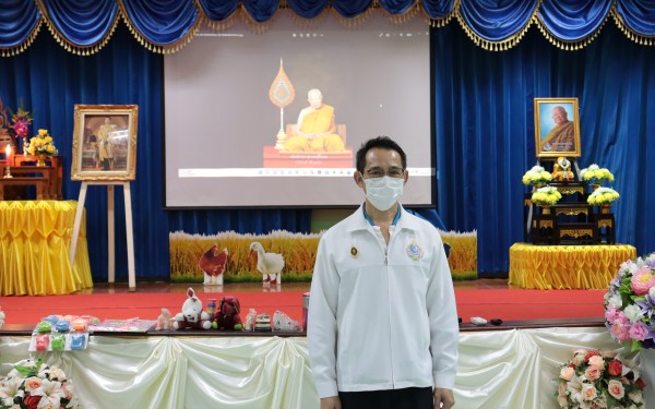 จัดกิจกรรมโครงการคุณธรรมจริยธรรมให้กับนักเรียนชั้นอนุบาล 1 ถึงนักเรียนชั้นประถมศึกษาปีที่ 3